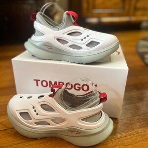 Sold out Tombogo Saucony butterfly with original box